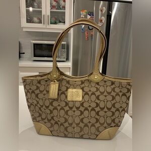 🔥 Gorgeous Y2K Coach Brown and Gold Signature Large Tattersall Tote Bag 🔥
